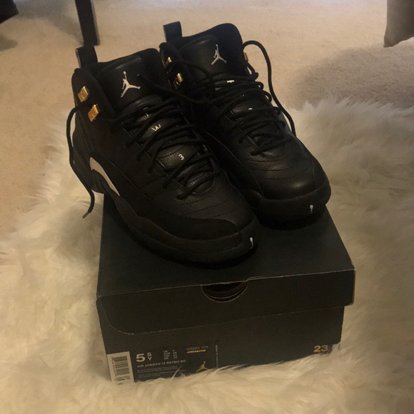 Jordan Shoes - Master 12s